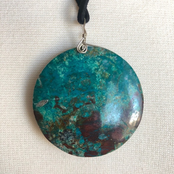 Blue Apatite Stone Pendant Necklace - Picture 3 of 5